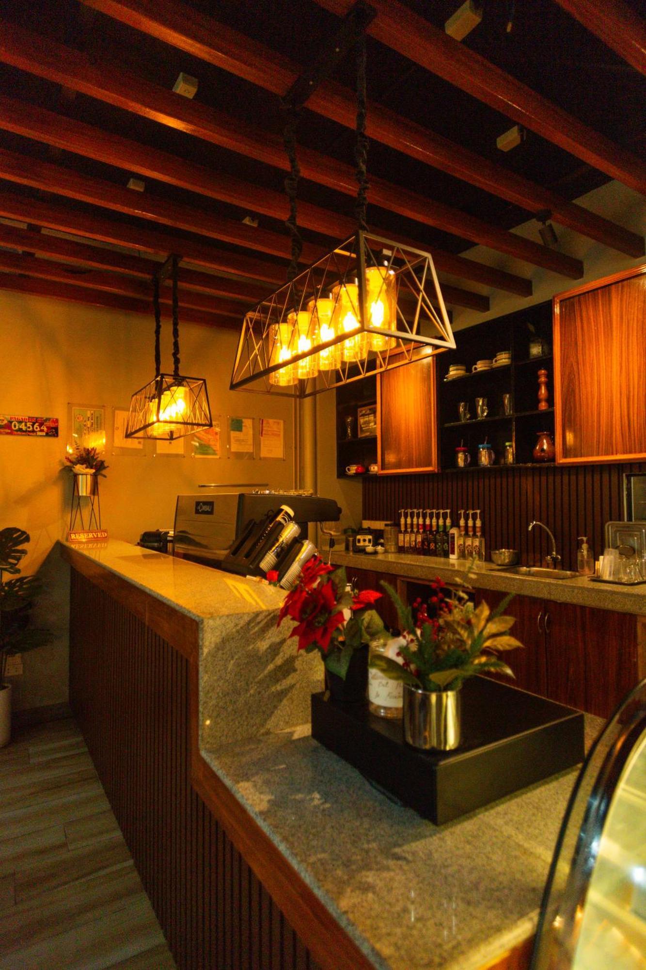 Raim Hotel Pagadian Extérieur photo