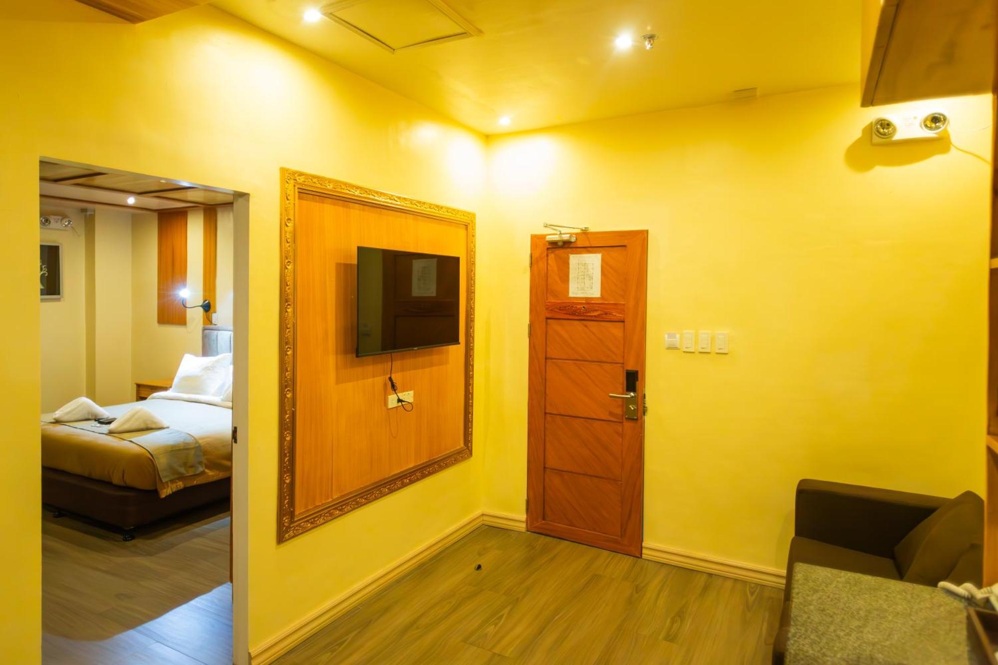 Raim Hotel Pagadian Extérieur photo